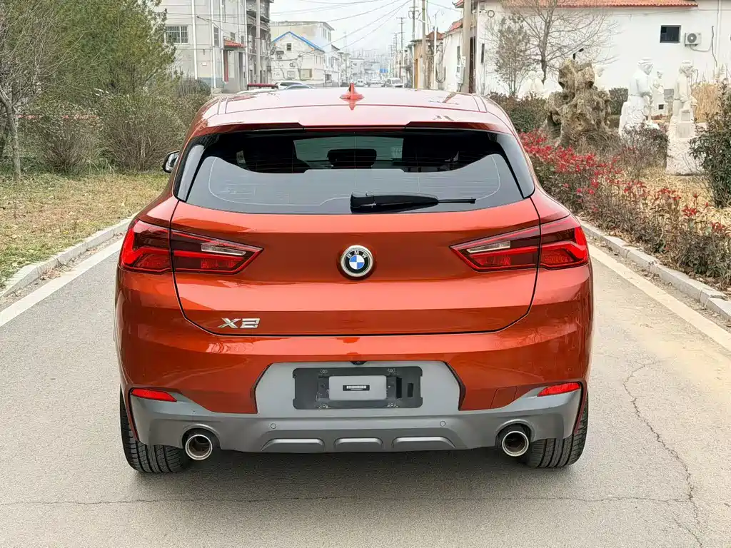 BMW X2 2020 sDrive25i Leading M Off-Road Package купить на сайте DeffCars