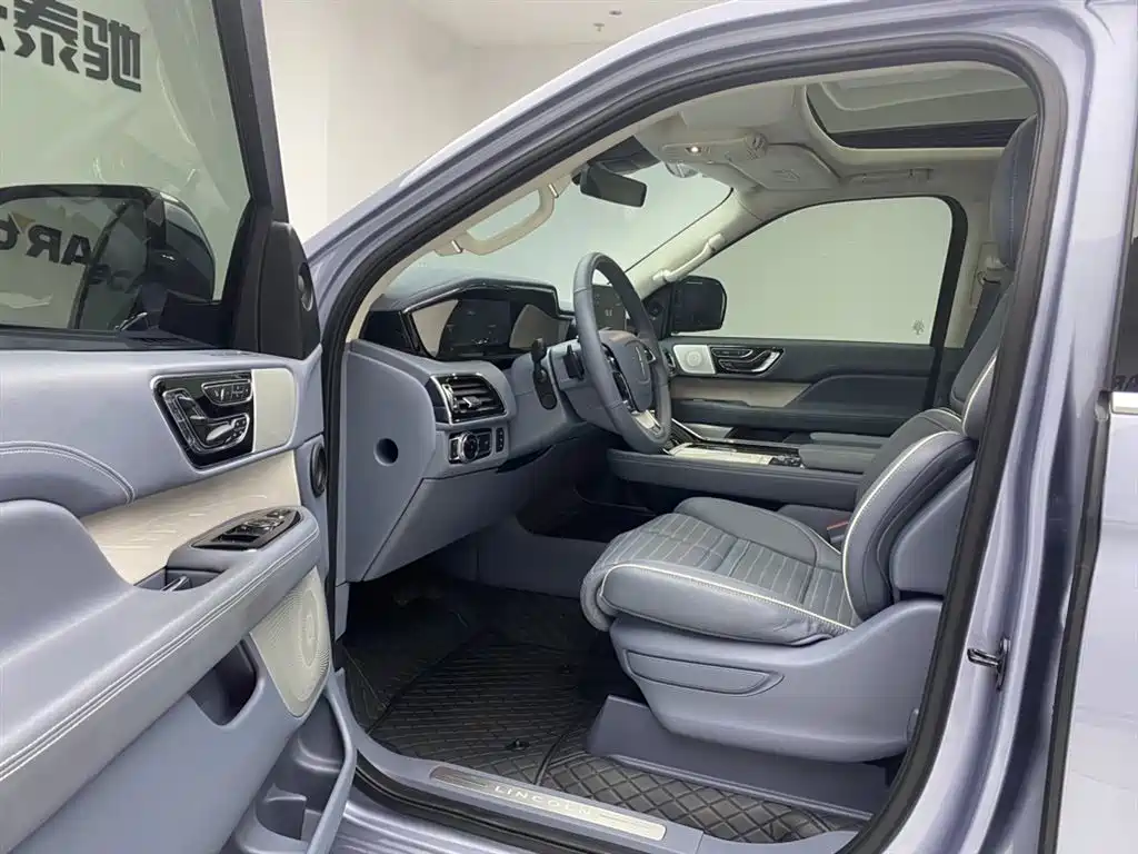 Navigator 2020 3.5T President Series купить на сайте DeffCars