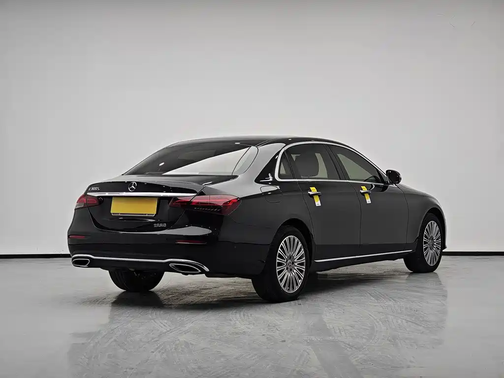Mercedes-Benz E-Class 2023 E 300 L Fashion купить на сайте DeffCars