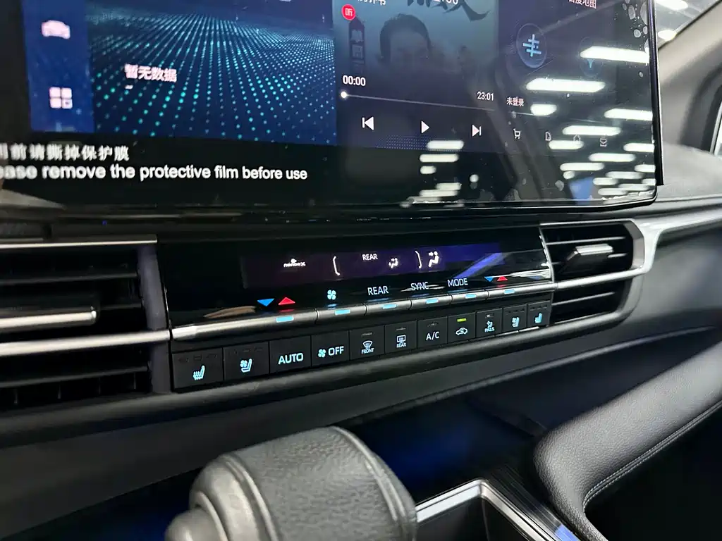 SIENNA 2021 2.5L Hybrid Extreme Edition купить на сайте DeffCars