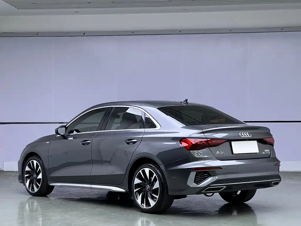 Audi A3 2024 A3L Limousine 35 TFSI Fashionable and Sporty купить на сайте DeffCars