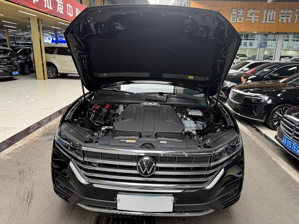 Touareg 2023 2.0TSI Ruishang Edition купить на сайте DeffCars