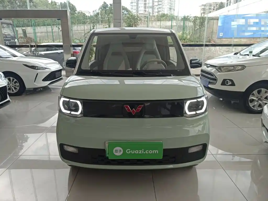 Hongguang MINIEV 2021 Macaron Sandwich Model 170km Lithium Iron Phosphate купить на сайте DeffCars