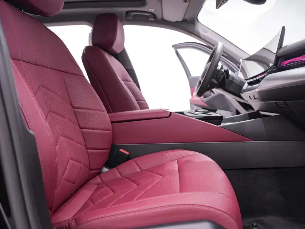 BMW 5 Series 2025 530Li Leading M Sports Package купить на сайте DeffCars