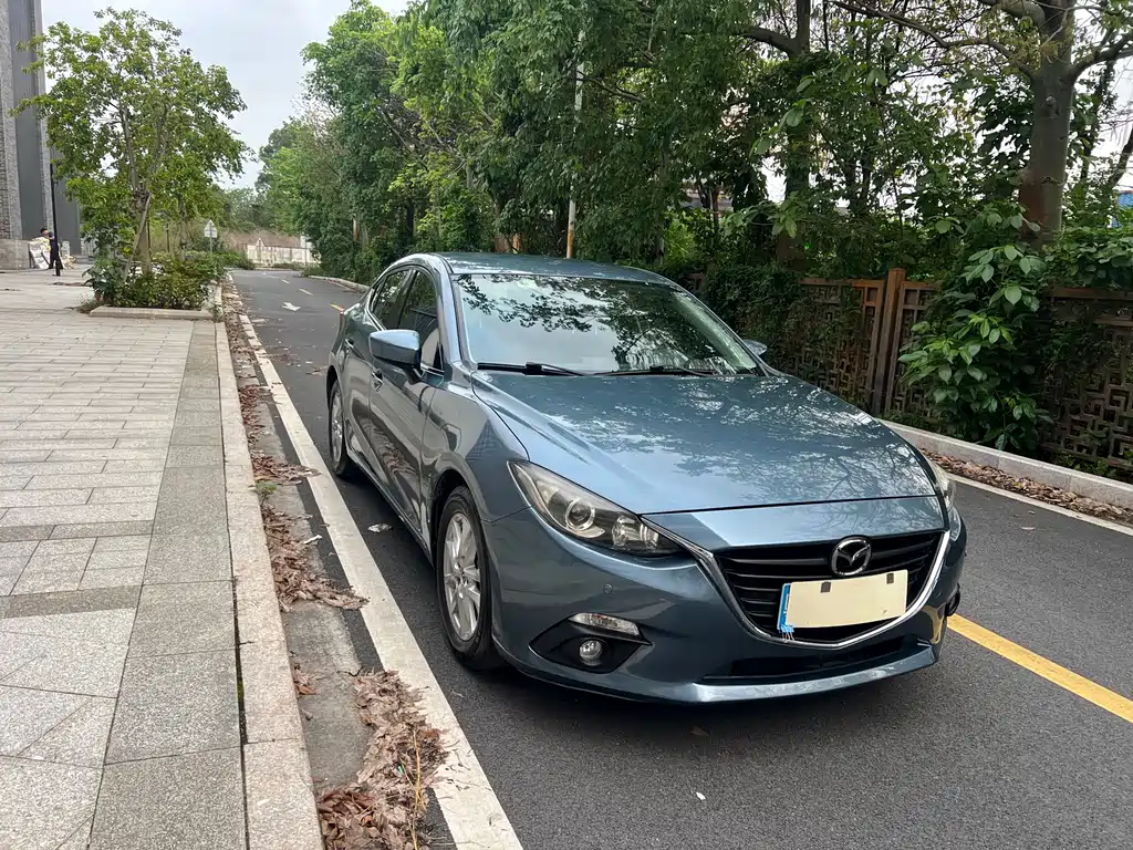Mazda Axela 2016 sedan 1.5L automatic comfort type купить на сайте DeffCars