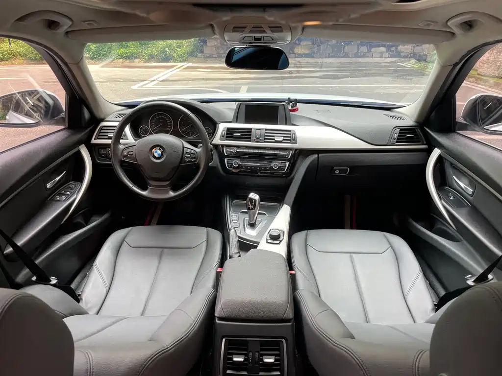 BMW 3 Series 2016 320Li Fashion Model купить на сайте DeffCars