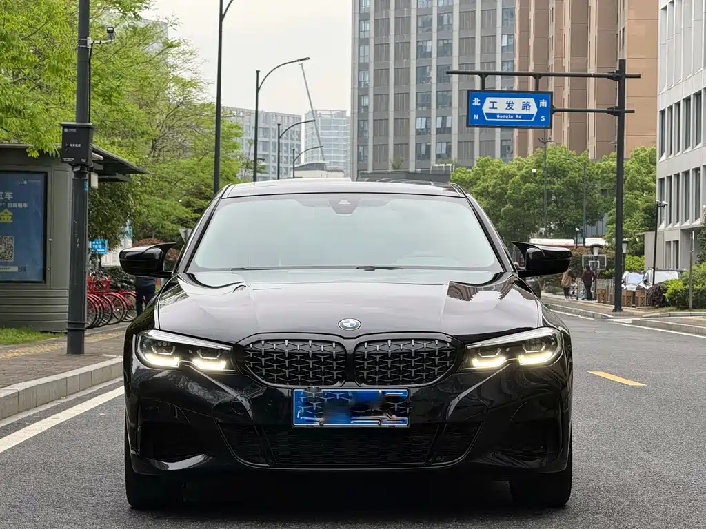 BMW 3 Series 2021 325Li M Sports Package купить на сайте DeffCars