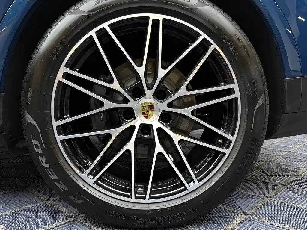 Cayenne 2024 Cayenne 3.0T купить на сайте DeffCars