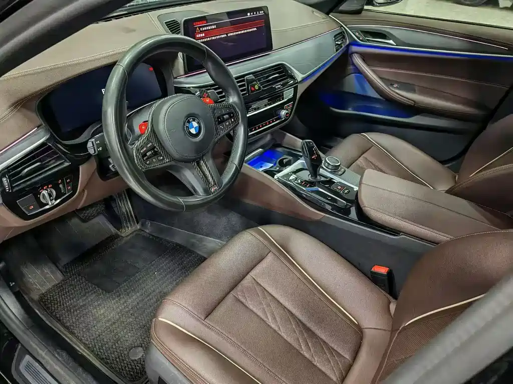 BMW 5 Series 2022 530Li Leading M Sports Package купить на сайте DeffCars