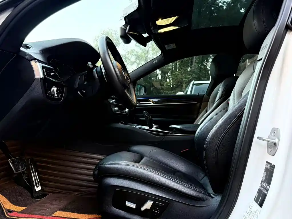 BMW 6 Series GT 2020 630i M Sports Package купить на сайте DeffCars