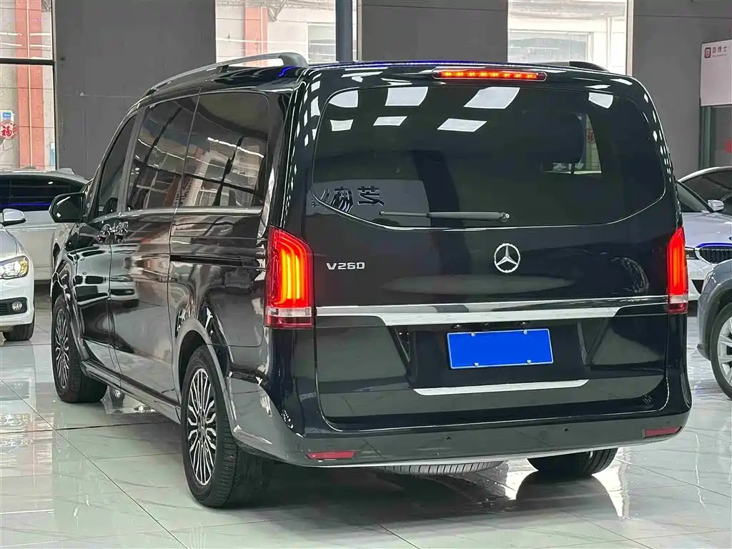 Mercedes-Benz V-Class 2018 V 260 Premium Edition National V купить на сайте DeffCars