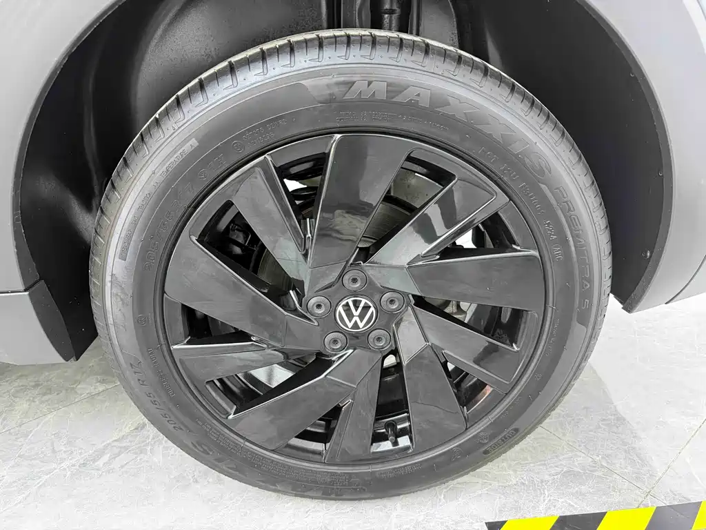 Tuyue 2025 Xinrui 300TSI Ruiyi Edition купить на сайте DeffCars