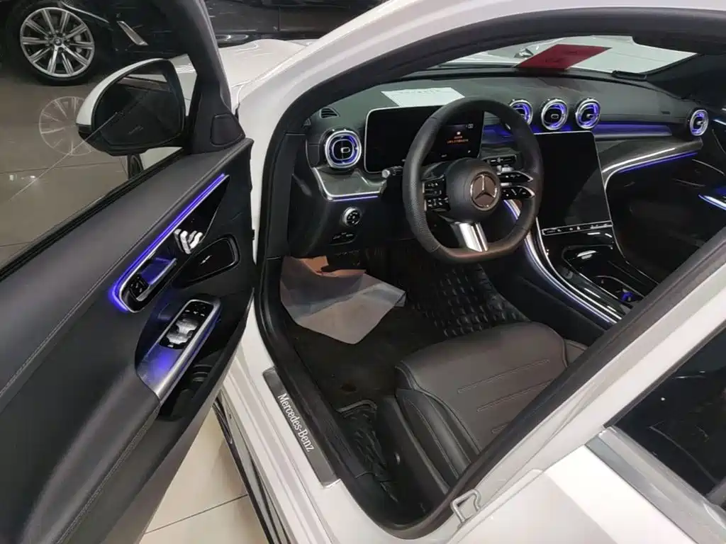 Mercedes C-Class 2024 facelift 2 C 260 L sports version купить на сайте DeffCars