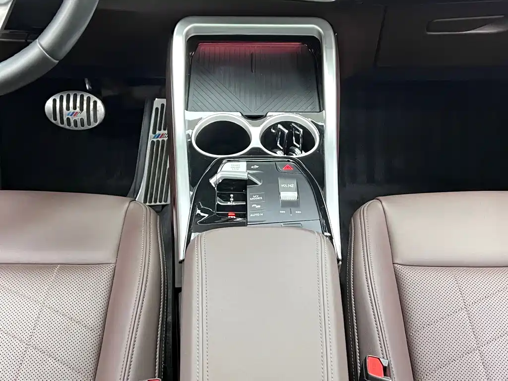 BMW X1 2023 sDrive25Li X Design Package купить на сайте DeffCars