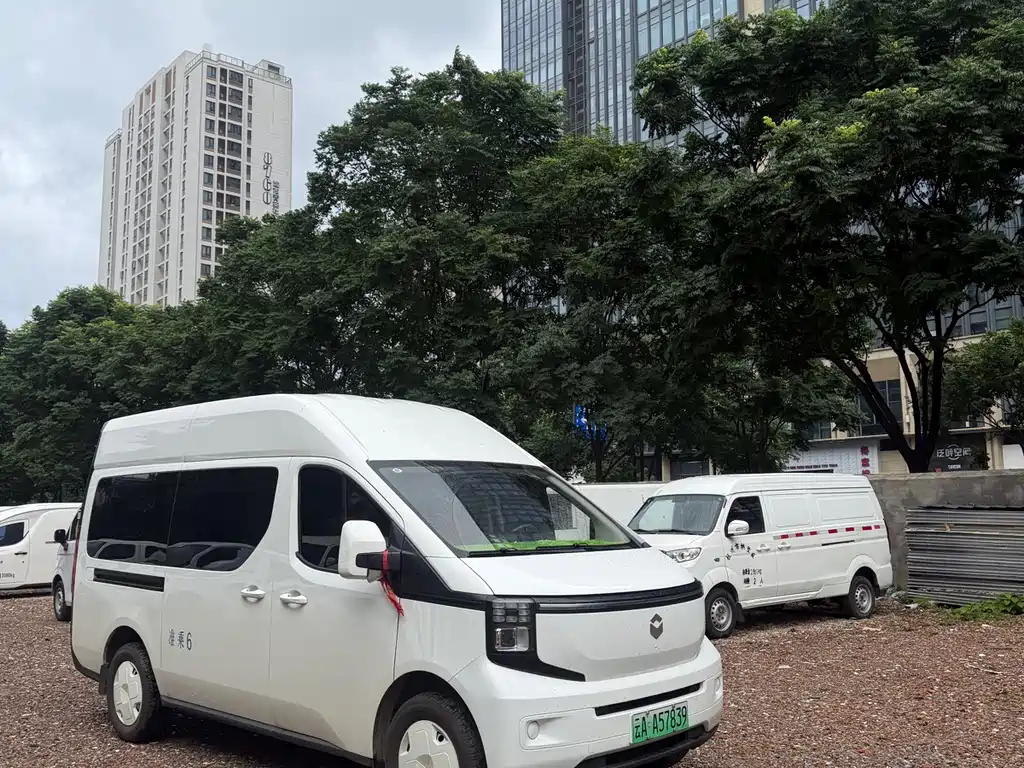 Changan Kaicheng V919 2025 express cabin CATL 53kwh short-axis high-roof smart 6-seater купить на сайте DeffCars