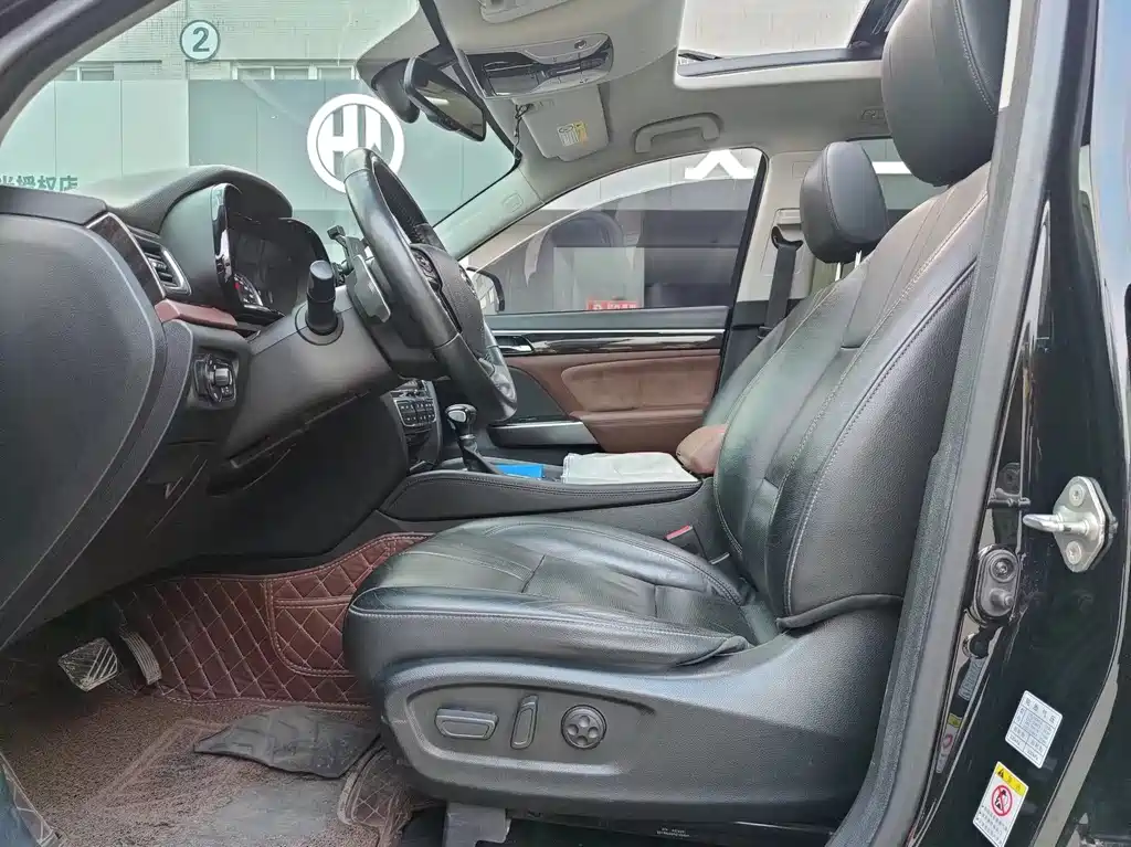 Trumpchi GS8 2017 320T 2WD Luxury Connected Edition (seven seats) купить на сайте DeffCars