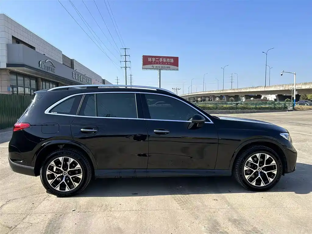 Mercedes-Benz GLC 2024 GLC 260 L 4MATIC luxury model 5 seats купить на сайте DeffCars