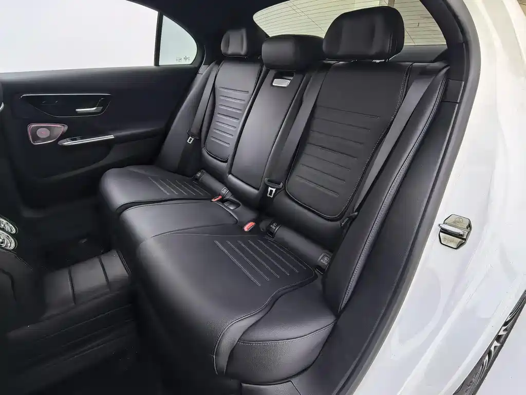 Mercedes-Benz C-Class 2024 facelift C 260 L sports version купить на сайте DeffCars
