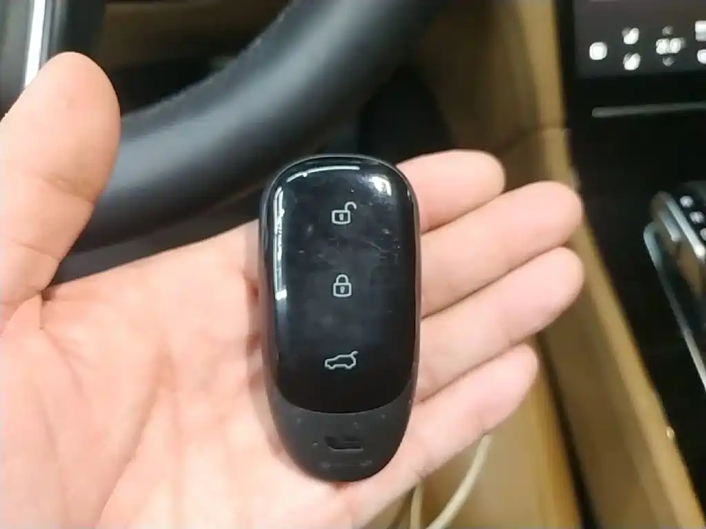 Ideal ONE 2020 extended range 6-seater version купить на сайте DeffCars