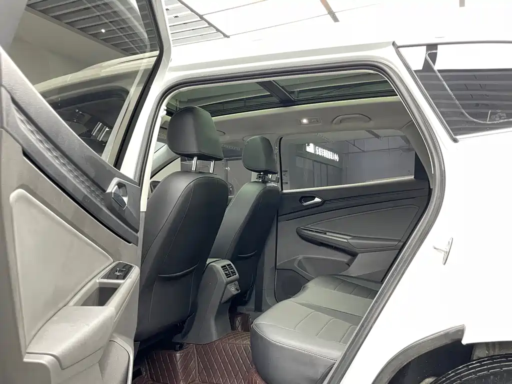 Jetta VS7 2021 30th Anniversary Edition 1.4T Automatic Enjoy Edition купить на сайте DeffCars