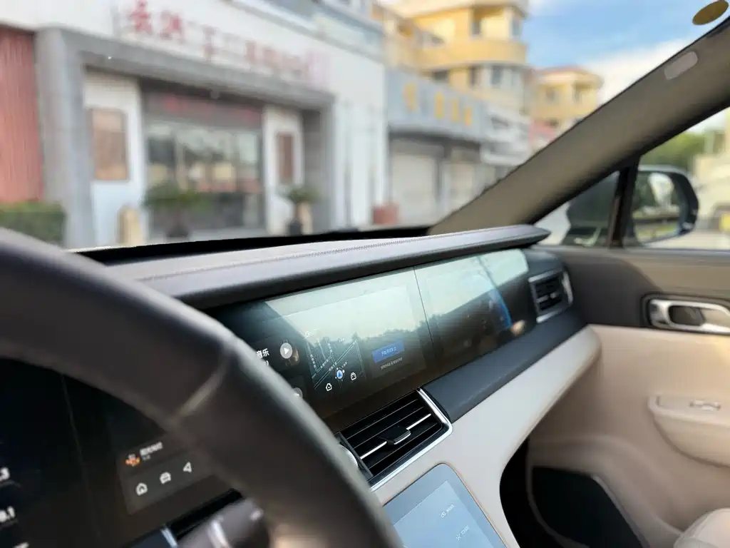 Ideal ONE 2020 extended range 6-seater version купить на сайте DeffCars