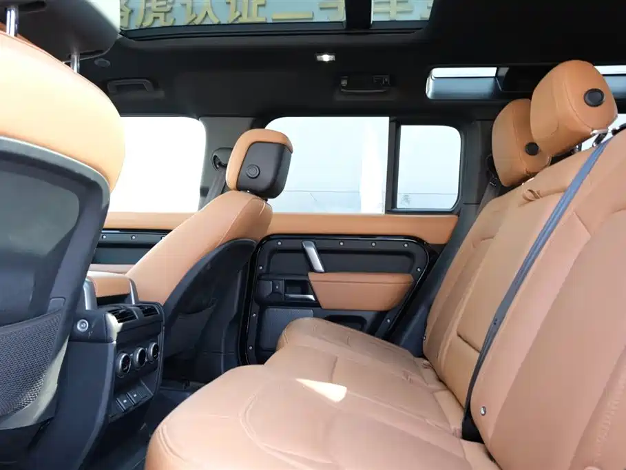 Land Rover Defender 2024 110 5.0T V8 купить на сайте DeffCars