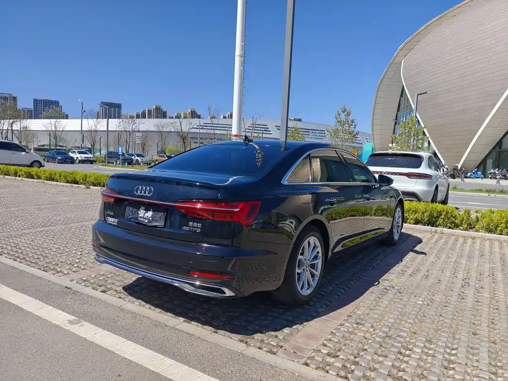 Audi A6L 2019 40 TFSI luxury and elegant model купить на сайте DeffCars