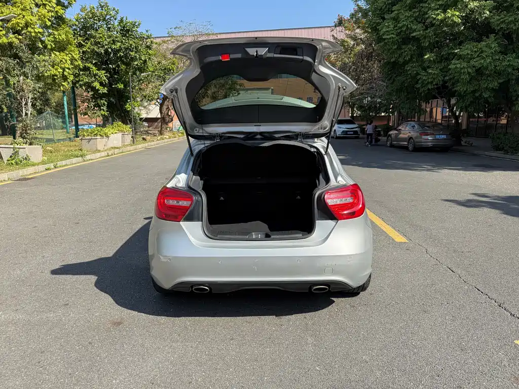 Mercedes-Benz A-Class Imported 2013 A 260 Sports Model купить на сайте DeffCars