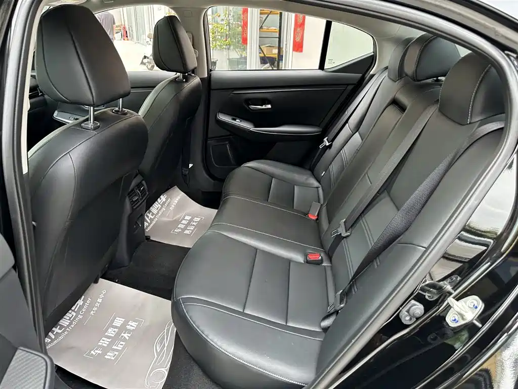 Sylphy 2023 1.6L CVT Black Gold Edition купить на сайте DeffCars