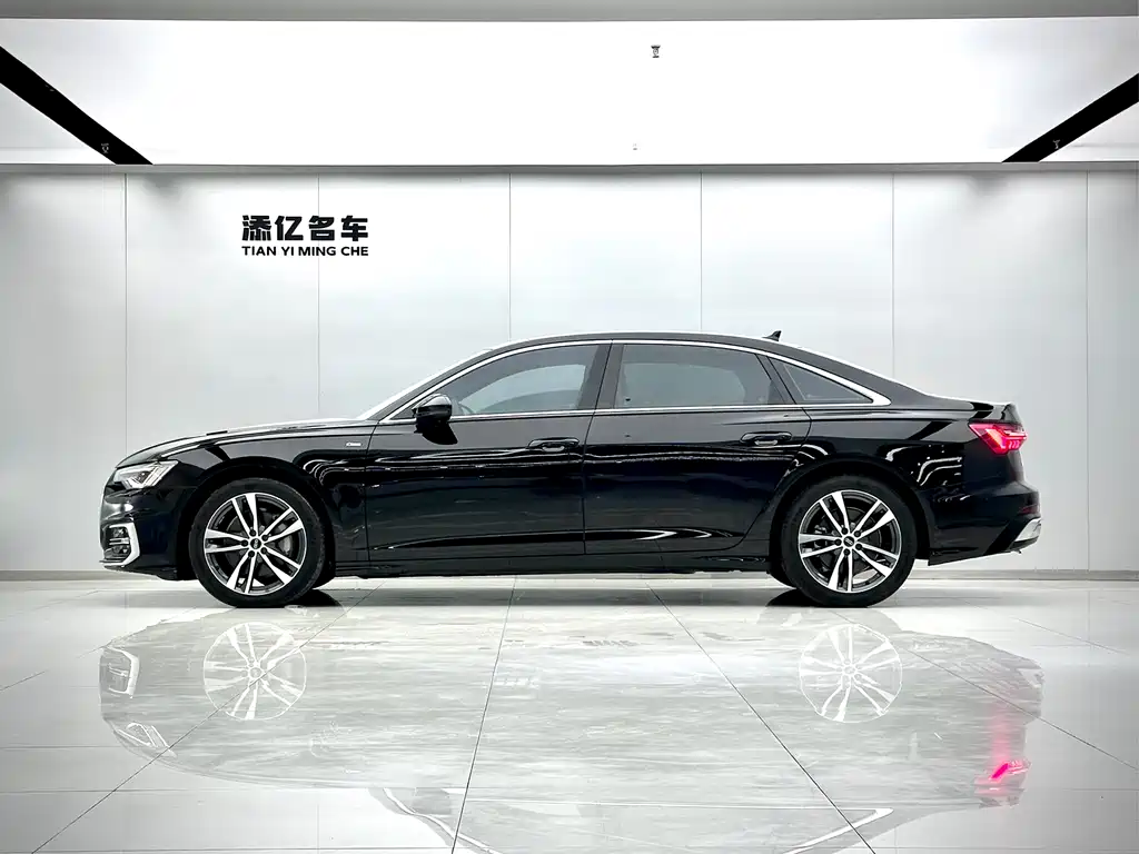 Audi A6L 2023 40 TFSI luxury and dynamic model купить на сайте DeffCars