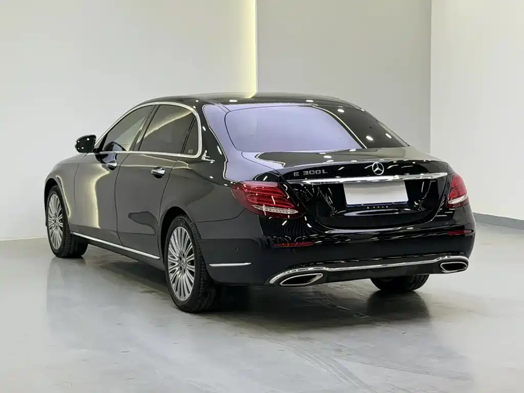 Mercedes-Benz E-Class 2020 E 300 L Fashion купить на сайте DeffCars