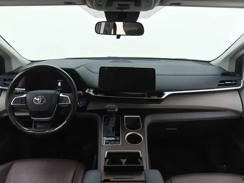 SIENNA 2023 2.5L Hybrid Comfort Edition купить на сайте DeffCars