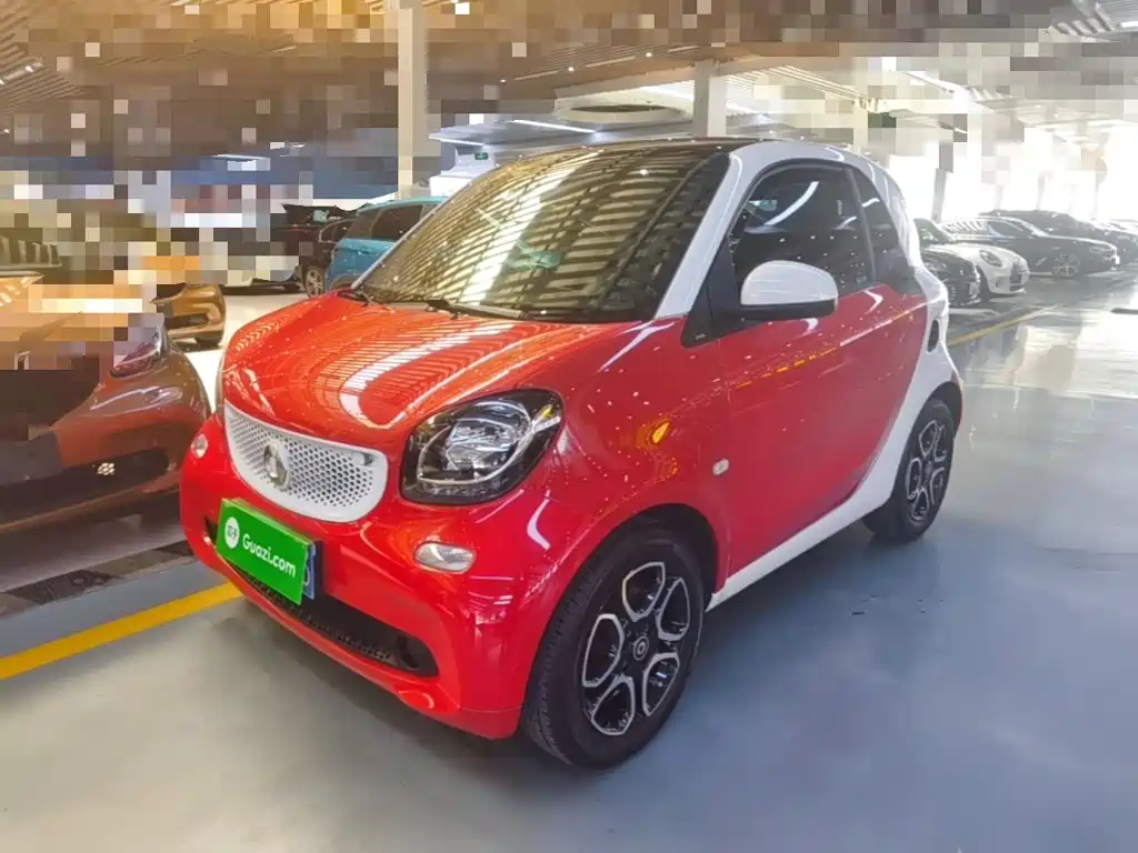 smart fortwo 2016款 0.9T 66千瓦硬顶先锋版 купить на сайте DeffCars