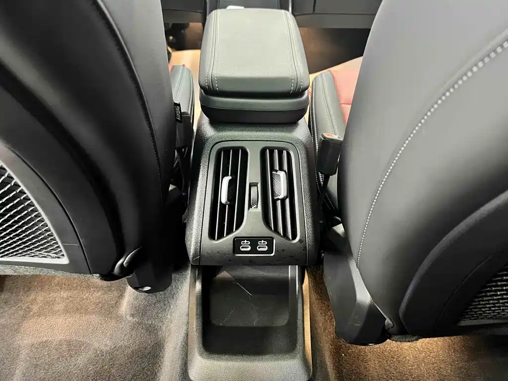 BMW X1 2023 sDrive20Li X Design Package купить на сайте DeffCars
