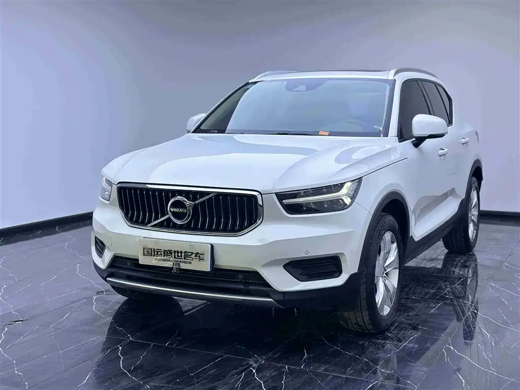 Volvo XC40 2022 T4 four-wheel drive smart travel fashion version купить на сайте DeffCars