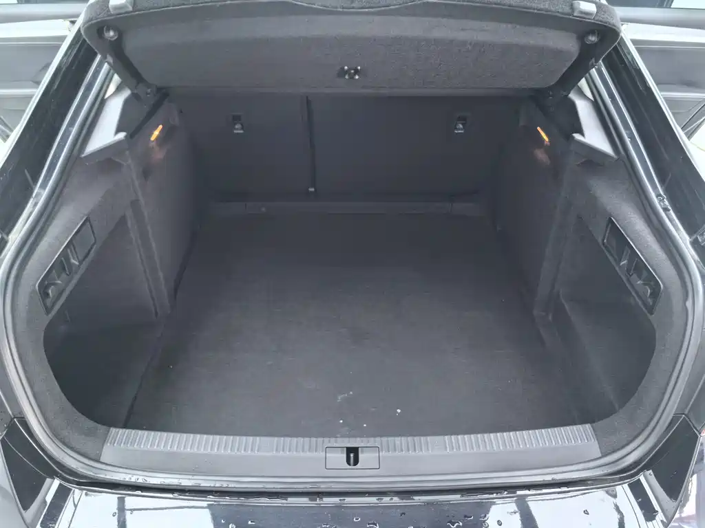 Superb 2023 facelift TSI280 DSG exclusive version купить на сайте DeffCars