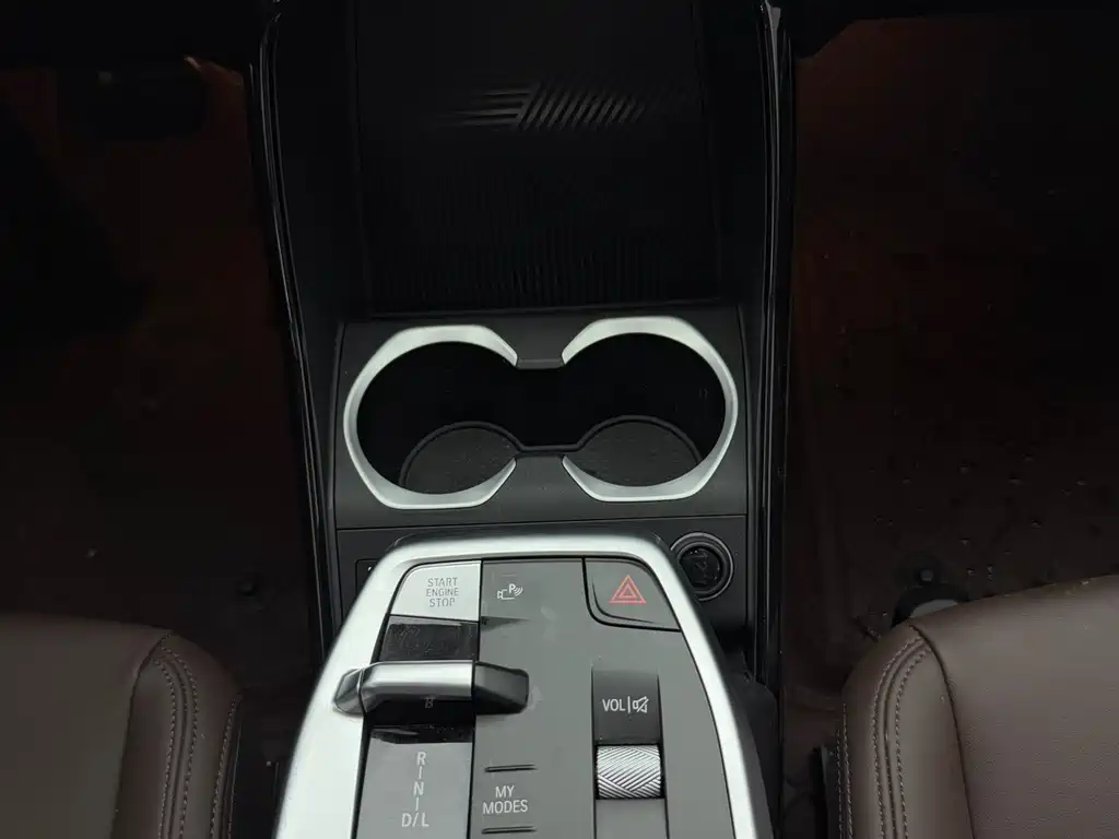 BMW X1 2023 sDrive20Li X Design Kit купить на сайте DeffCars