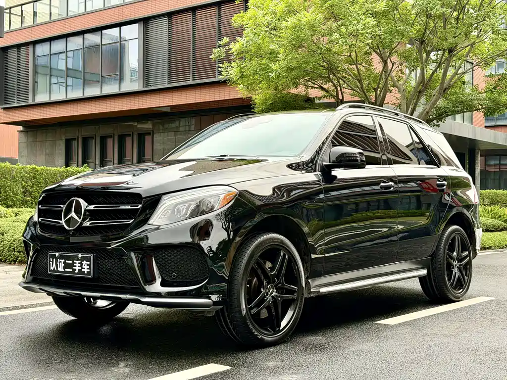 Mercedes-Benz GLE AMG 2017 AMG GLE 43 4MATIC купить на сайте DeffCars