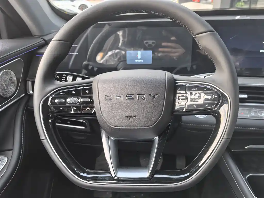 Tiggo 8 PRO 2025 290T 2WD Luxury+ купить на сайте DeffCars