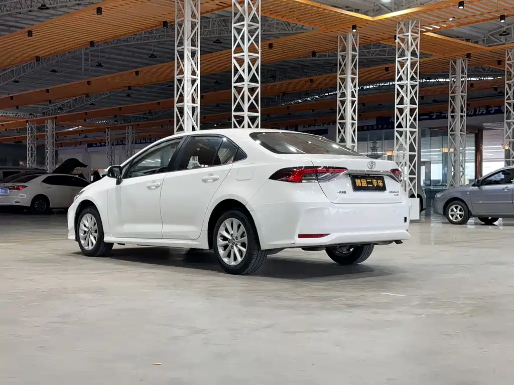 Corolla 2021 1.2T S-CVT Pioneer Edition купить на сайте DeffCars