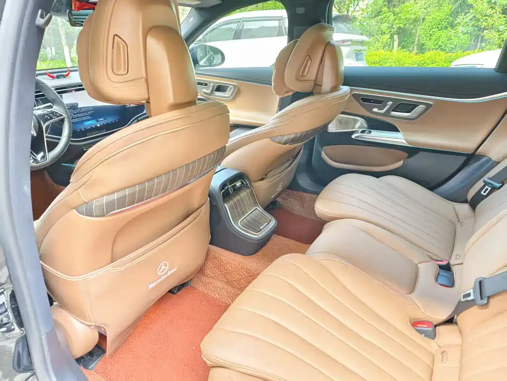 Mercedes-Benz E-Class 2025 E 300 L Luxury Model купить на сайте DeffCars