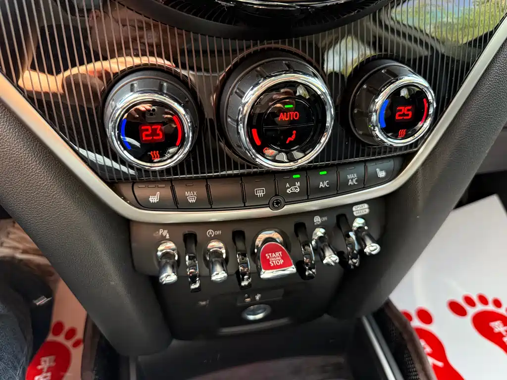 MINI COUNTRYMAN 2023 facelift 1.5T COOPER connoisseur купить на сайте DeffCars