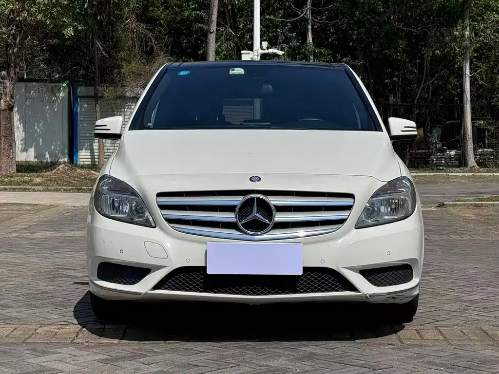 Mercedes-Benz B-Class 2012 B 180 купить на сайте DeffCars