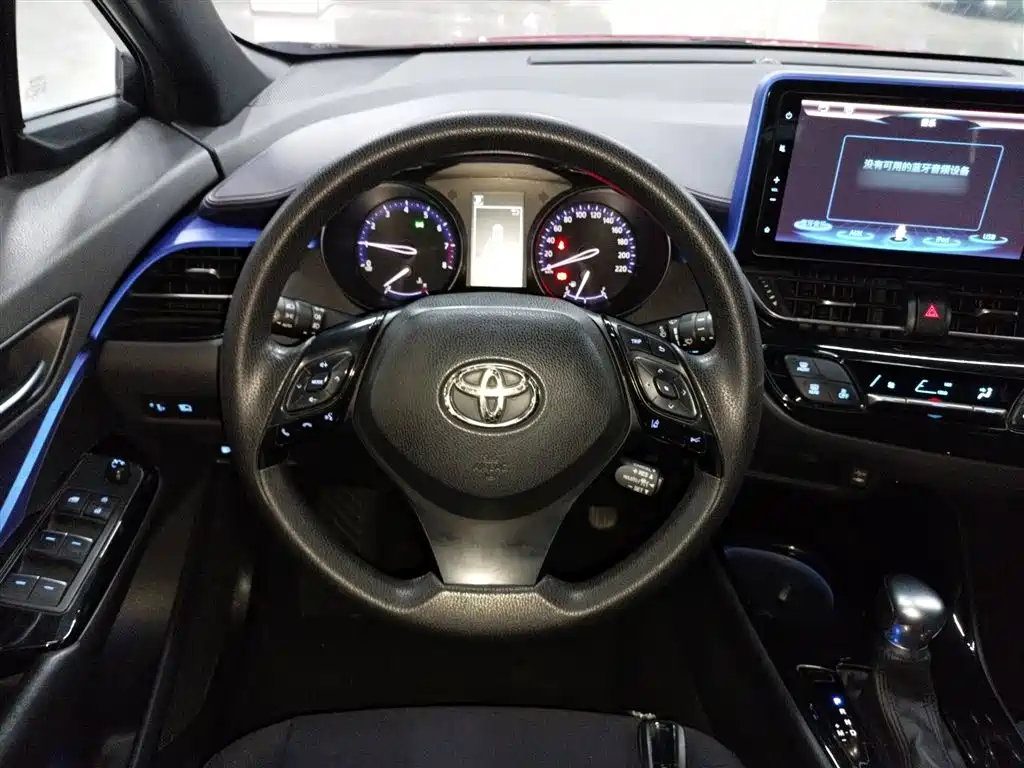 Toyota C-HR 2020 2.0L Leading Edition купить на сайте DeffCars