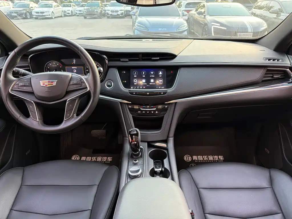 Cadillac XT5 2021 28T luxury model купить на сайте DeffCars