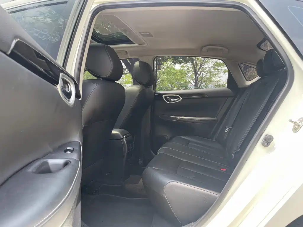Sylphy 2022 Classic 1.6XL CVT Deluxe Edition купить на сайте DeffCars