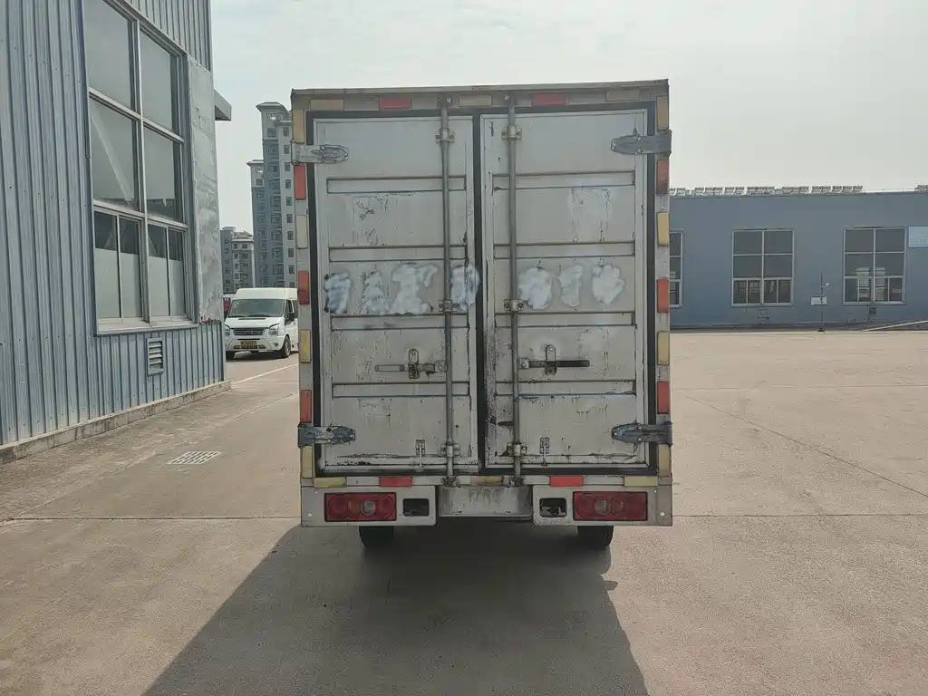 Jinbei T3 2021 1.5L China VI double row super enjoyable SWC15M купить на сайте DeffCars