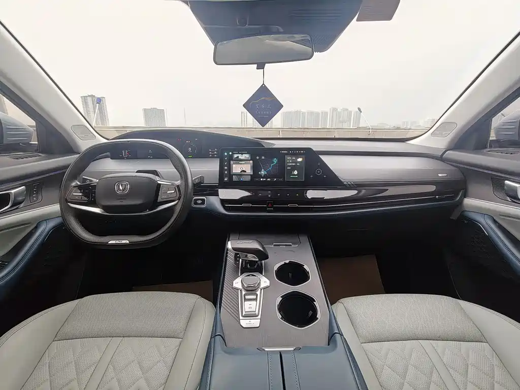 Changan UNI-K Smart Electric iDD 2022 Blue Whale iDD 130km 1.5T Premium Type купить на сайте DeffCars