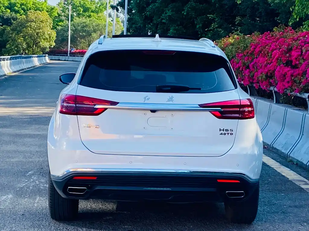 Hongqi HS5 2022 facelift 2.0T Zhilian Flagship Edition купить на сайте DeffCars