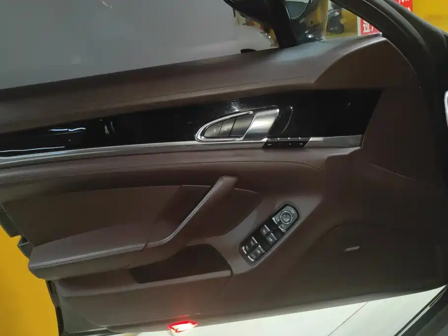 Panamera New Energy 2014 Panamera S E-Hybrid 3.0T купить на сайте DeffCars